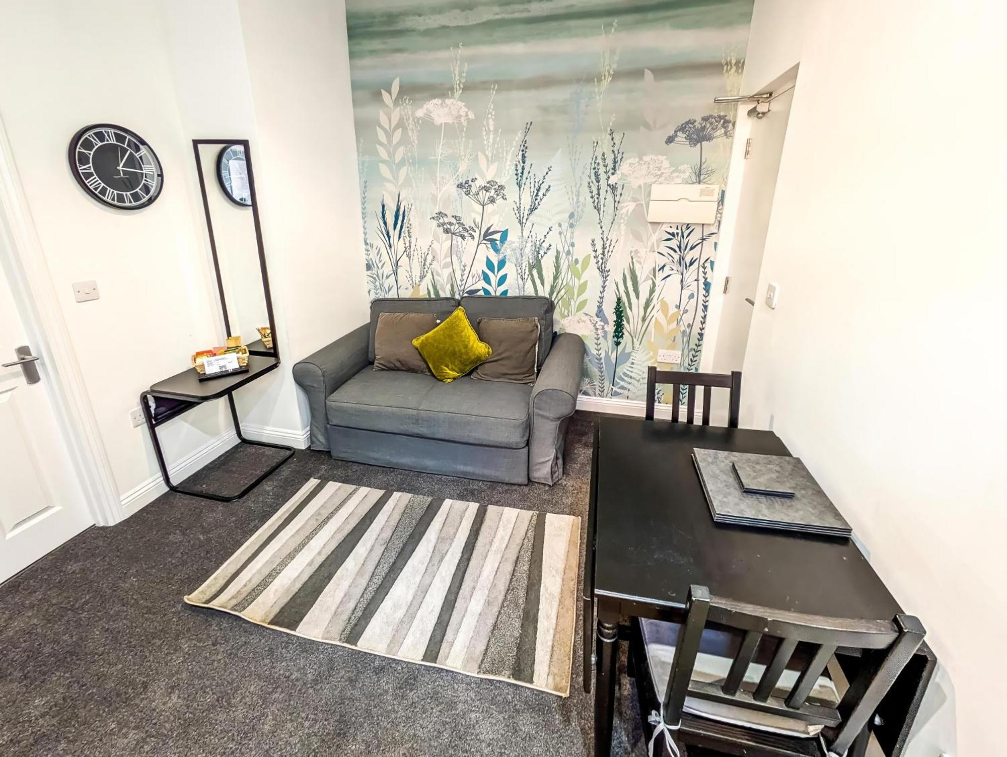 Emerald Delightful Suite Moseley Mews, Birmingham By Staystaycations Exterior foto